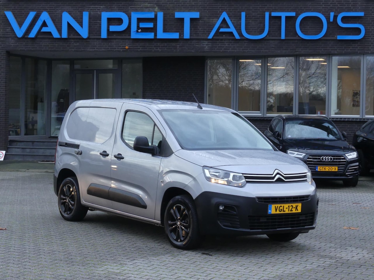 Citroën Berlingo - 1.5 BlueHDI Club / Carplay / Navigatie / Airco - AutoWereld.nl