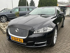 Jaguar XJ - 3.0D V6 Portfolio 2011 Schuifdak Xenon Zwart