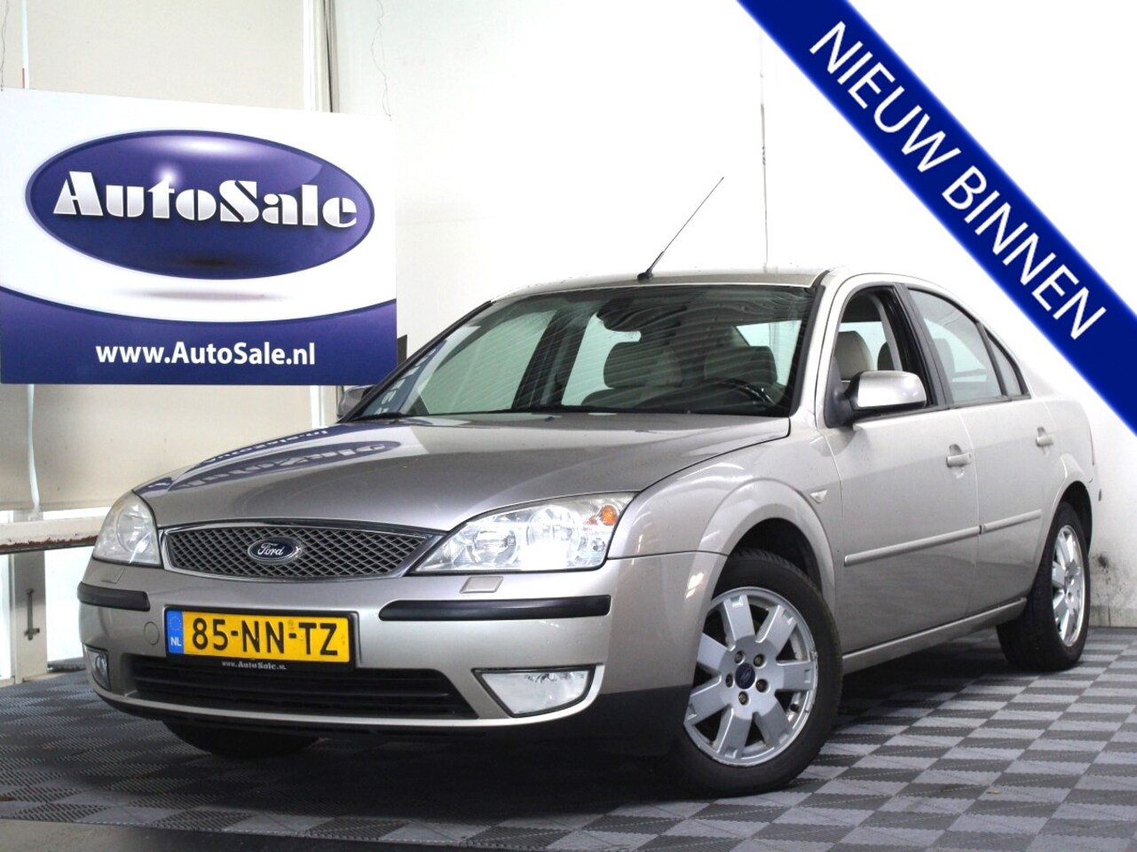 Ford Mondeo - 2.0 First Edition NAP NAVI TREKHAAK CRUISE PDC ECC '04 - AutoWereld.nl