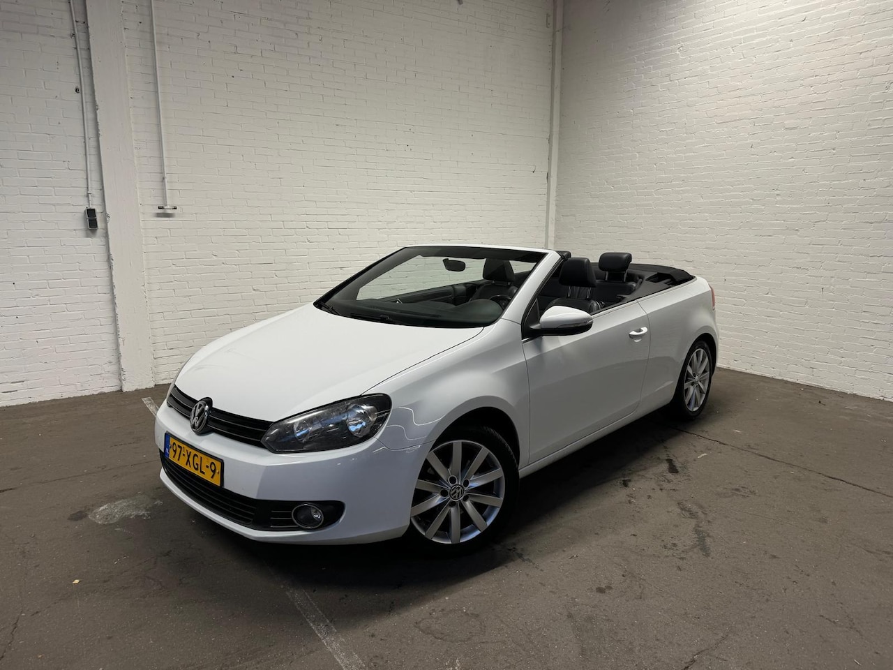 Volkswagen Golf Cabriolet - 1.2 TSI BlueMotion Apple Carplay|Cruise control|Climate control - AutoWereld.nl