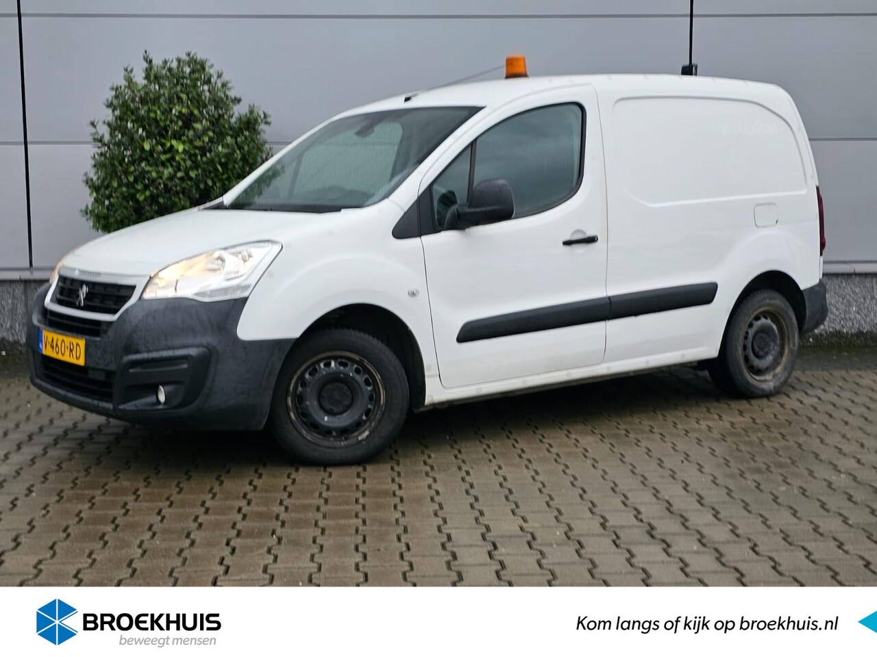 Peugeot Partner - 122 1.6 BlueHDi 100 L1 Premium S&S | Trekhaak | Airco | Cruise | Radio/CD | inbouw! | Park - AutoWereld.nl