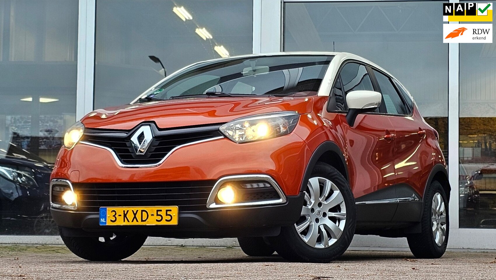 Renault Captur - 0.9 TCe Expression Trekhaak 3e Eigenaar Allseason banden - AutoWereld.nl