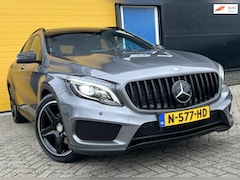 Mercedes-Benz GLA-Klasse - 200 AMG Pakket / Aut / 156 Pk / Cruise Control / Sfeerverlichting / Camera / Open Panorama