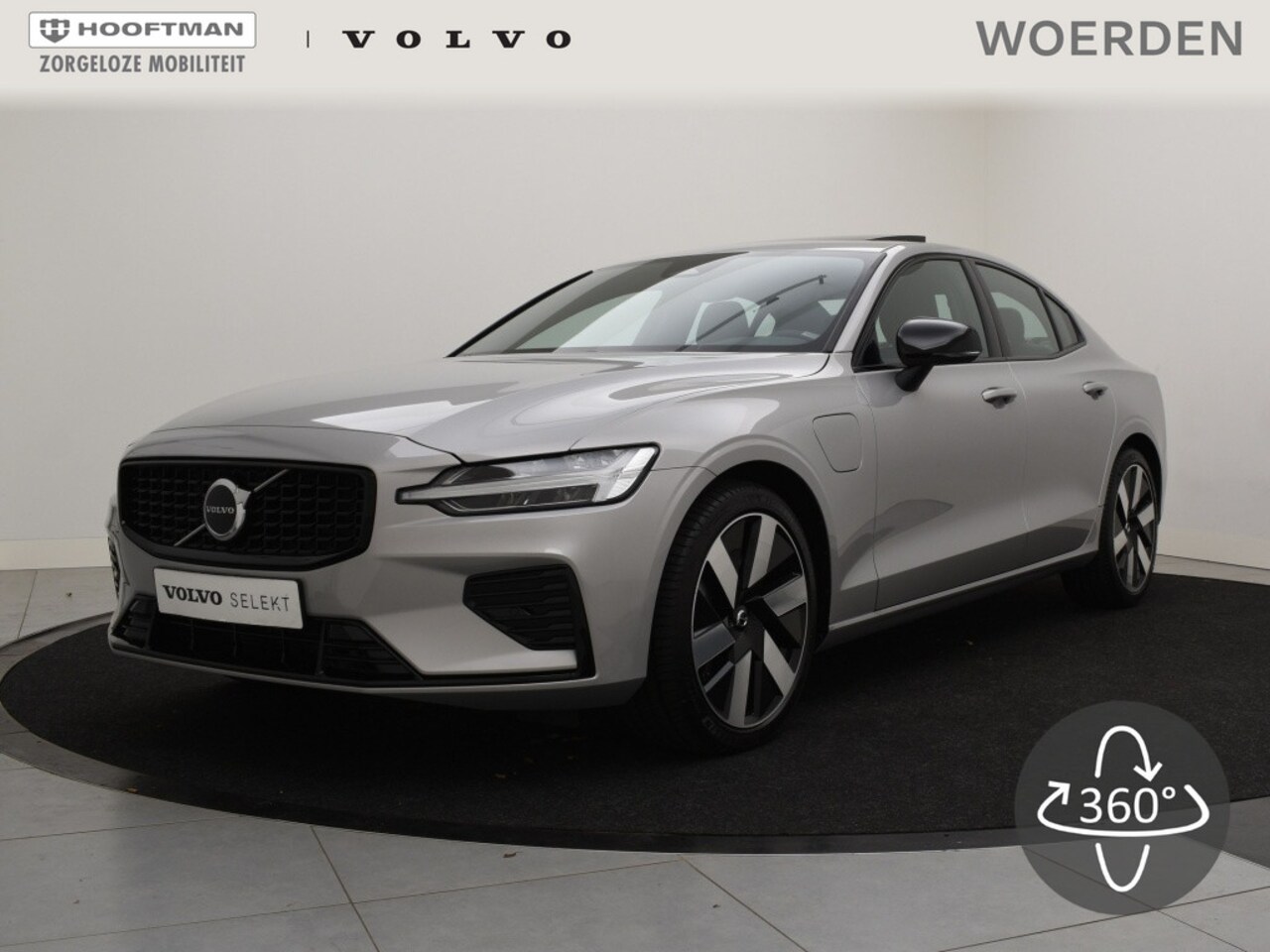 Volvo S60 - T6 PLUG-IN HYBRID LONG RANGE PLUS DARK SCHUIFDAK 19INCH HARMAN K - AutoWereld.nl