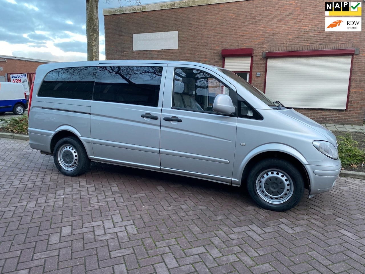 Mercedes-Benz Vito - 109 CDI 320 Lang DC Amigo luxe * 2009 * Airbag * Navigatie * Elek ramen * - AutoWereld.nl