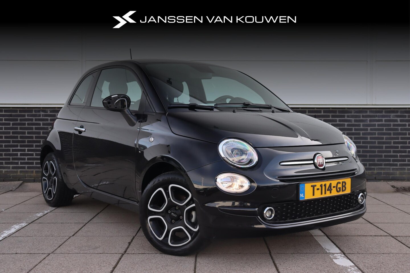 Fiat 500 - 1.0 Hybrid Club / Navigatie / ECC / Apple Carplay - AutoWereld.nl