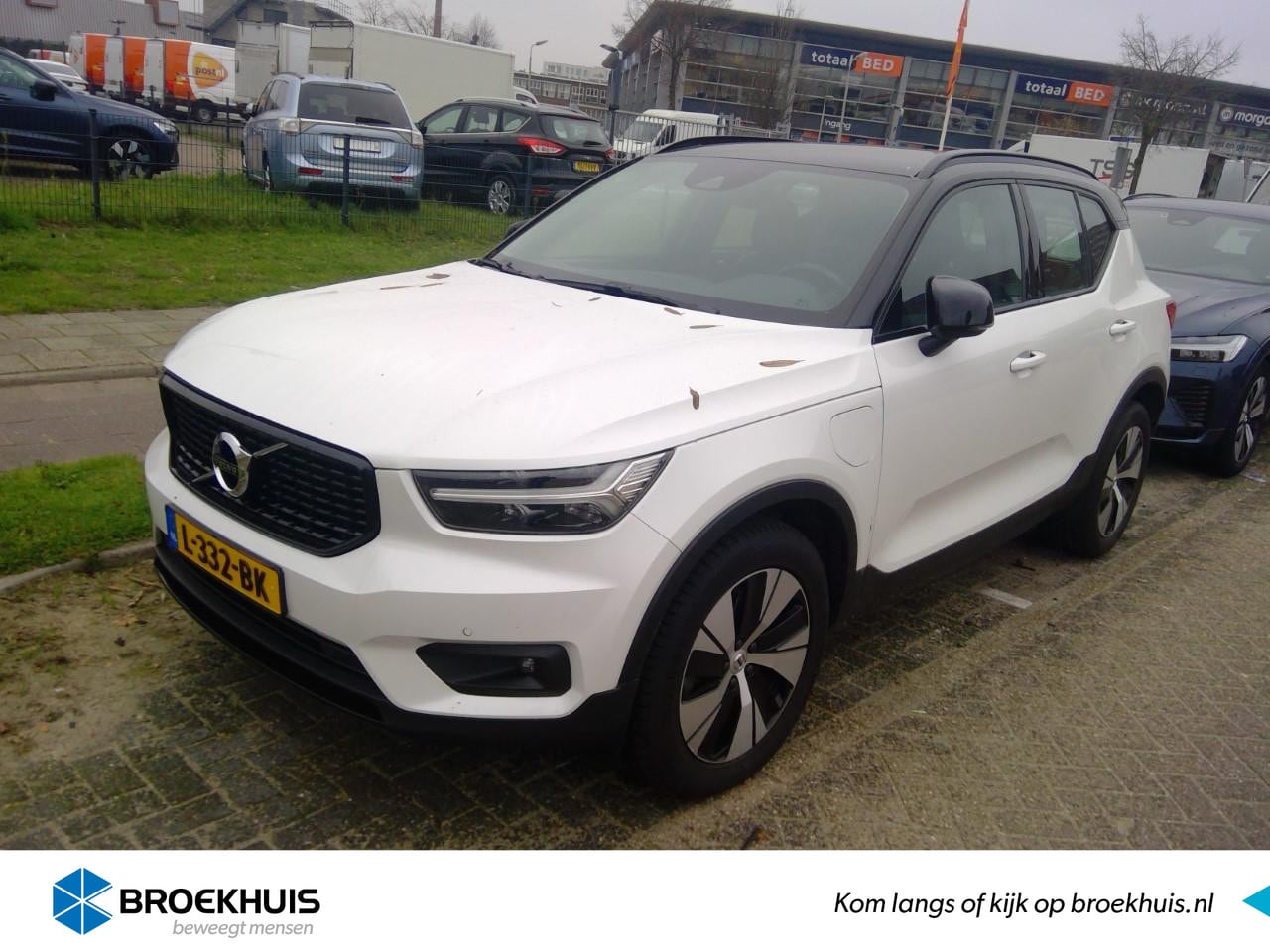 Volvo XC40 - T4 Recharge R-Design Expression | Trekhaak | PDC + Camera | BLIS | Stoel + Stuurverw. | In - AutoWereld.nl