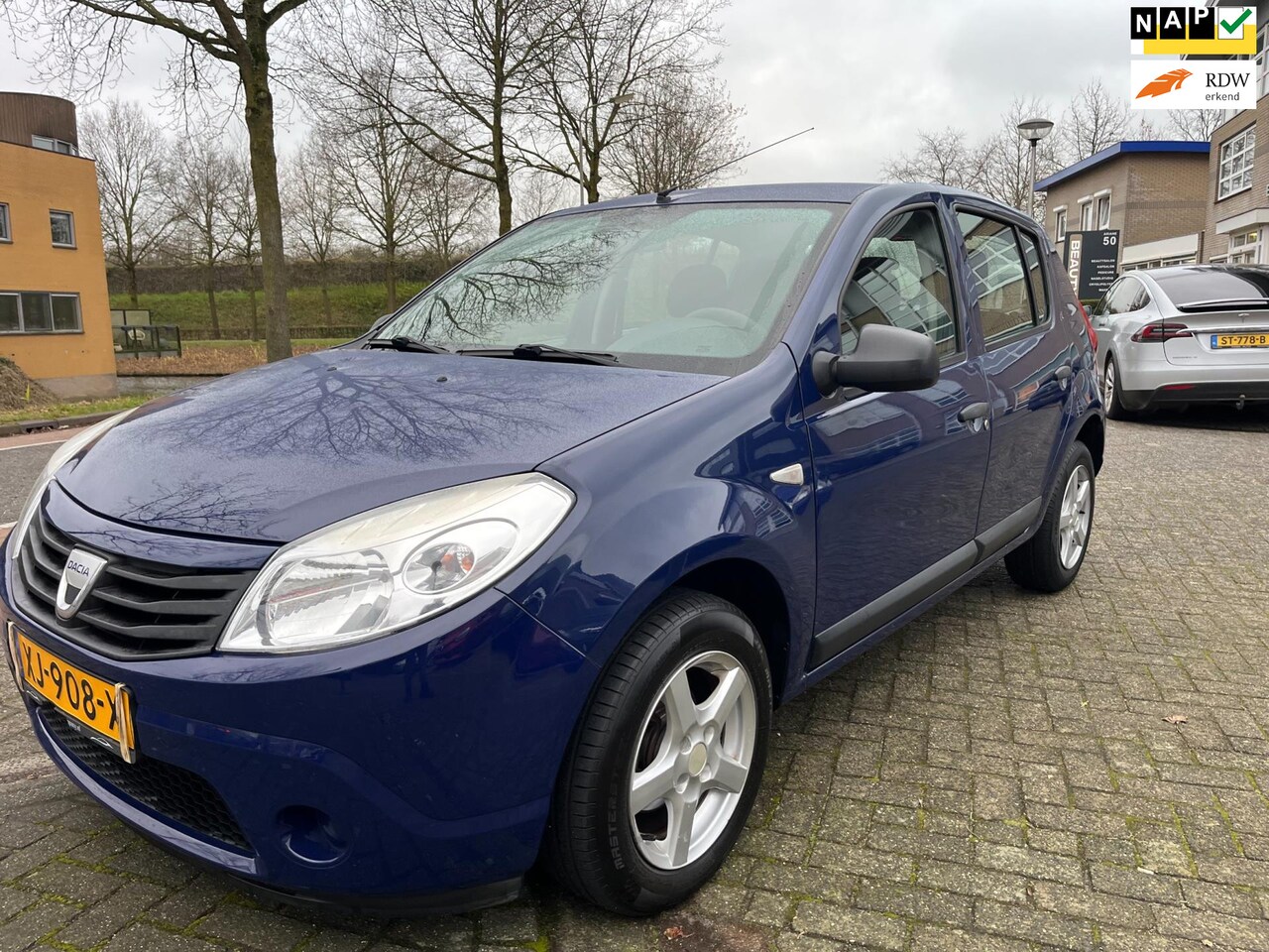 Dacia Sandero - 1.4 Ambiance zeer nette auto - AutoWereld.nl