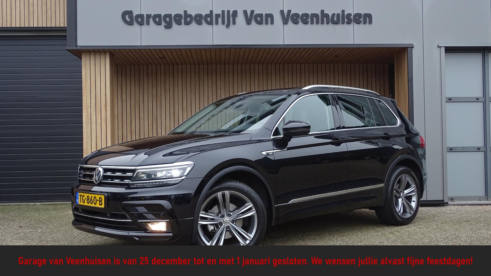 Volkswagen Tiguan - 1.4 TSI 150pk DSG 4Motion R-Line Pano.Dak 19inch LM Virtual Keyless DAB A-Camera *NL auto* - AutoWereld.nl