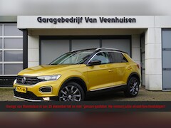 Volkswagen T-Roc - 1.5 TSI 150pk DSG Sport Pano.Dak LED Virtual Cockpit 18inch LM Navi A-Camera 68581km *Kurk