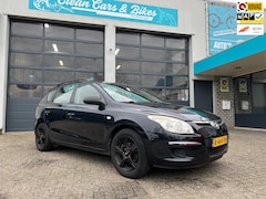 Hyundai i30 CW - 1.6i Active