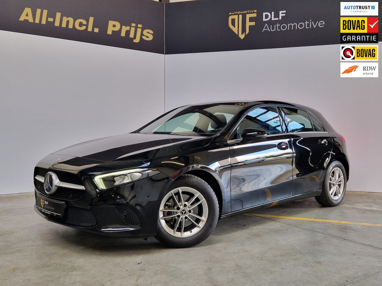 Mercedes-Benz A-klasse - 180 style - Dealer onderhouden auto! - AutoWereld.nl