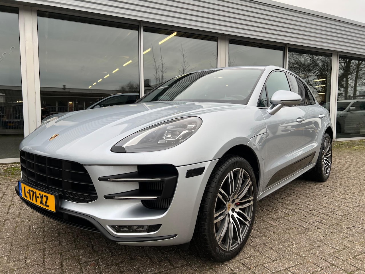 Porsche Macan - 3.6 Turbo 3.6 Turbo, 1e Eigenaar, Panoramadak - AutoWereld.nl