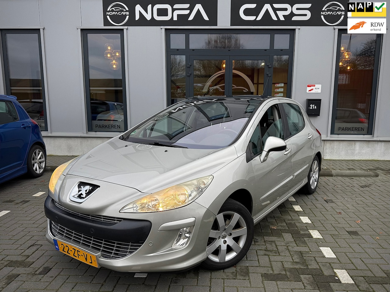 Peugeot 308 - 1.6 VTi XT|Trekhaak|Pano|Pdc|Nap|cruise - AutoWereld.nl