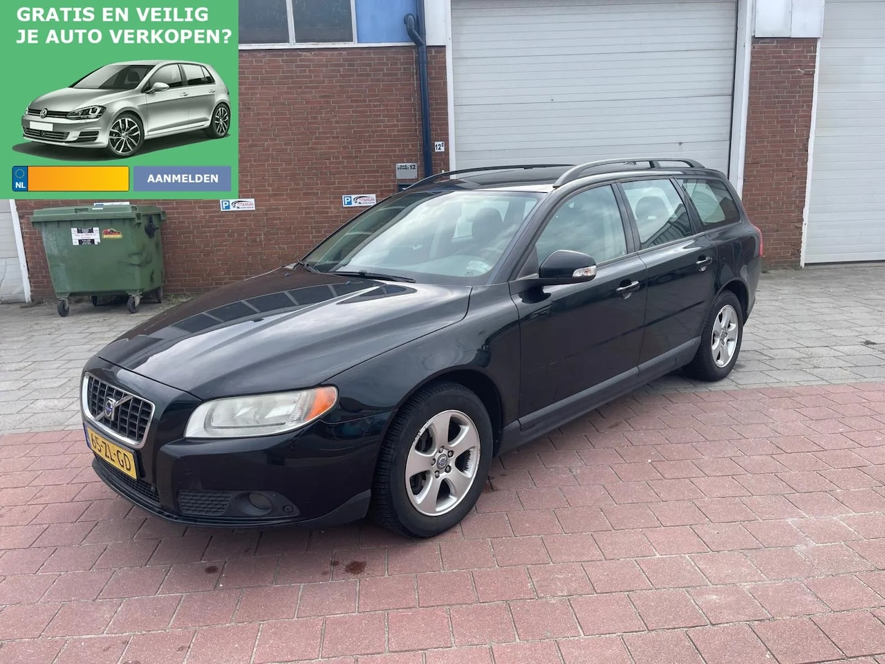 Volvo V70 - 2.5T Kinetic Automaat - AutoWereld.nl