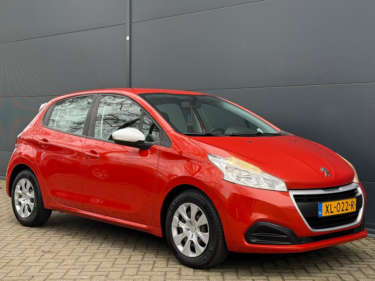 Peugeot 208 - 1.2 PureTech Like AIRCO| CRUISE | ELEK RAMEN | NWE APK - AutoWereld.nl