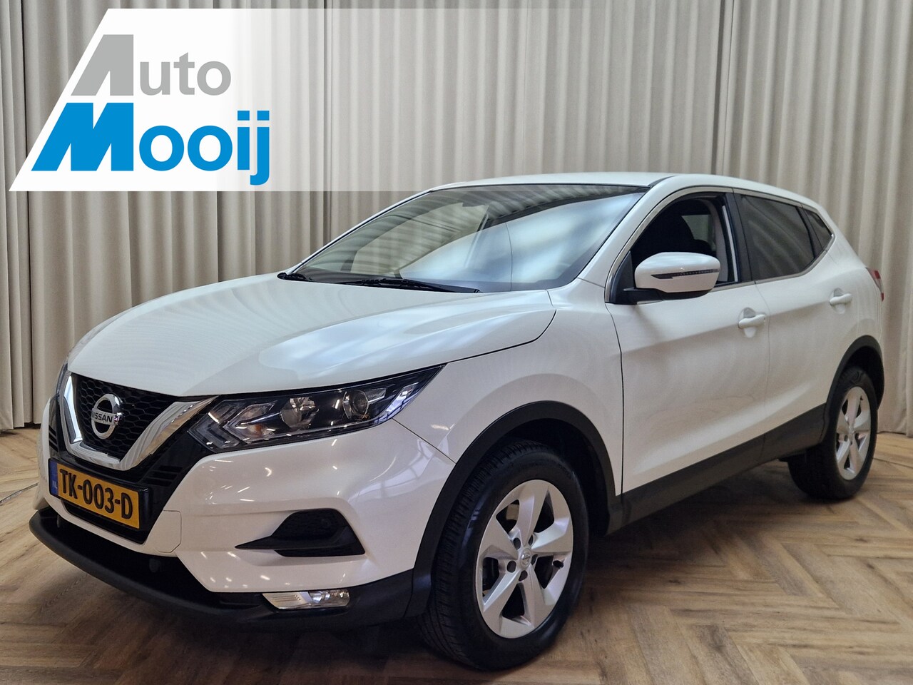 Nissan Qashqai - 1.2 Acenta *Eerste Eigenaar* Facelift / Camera / Navigatie / ECC Clima / Cruise Control / - AutoWereld.nl