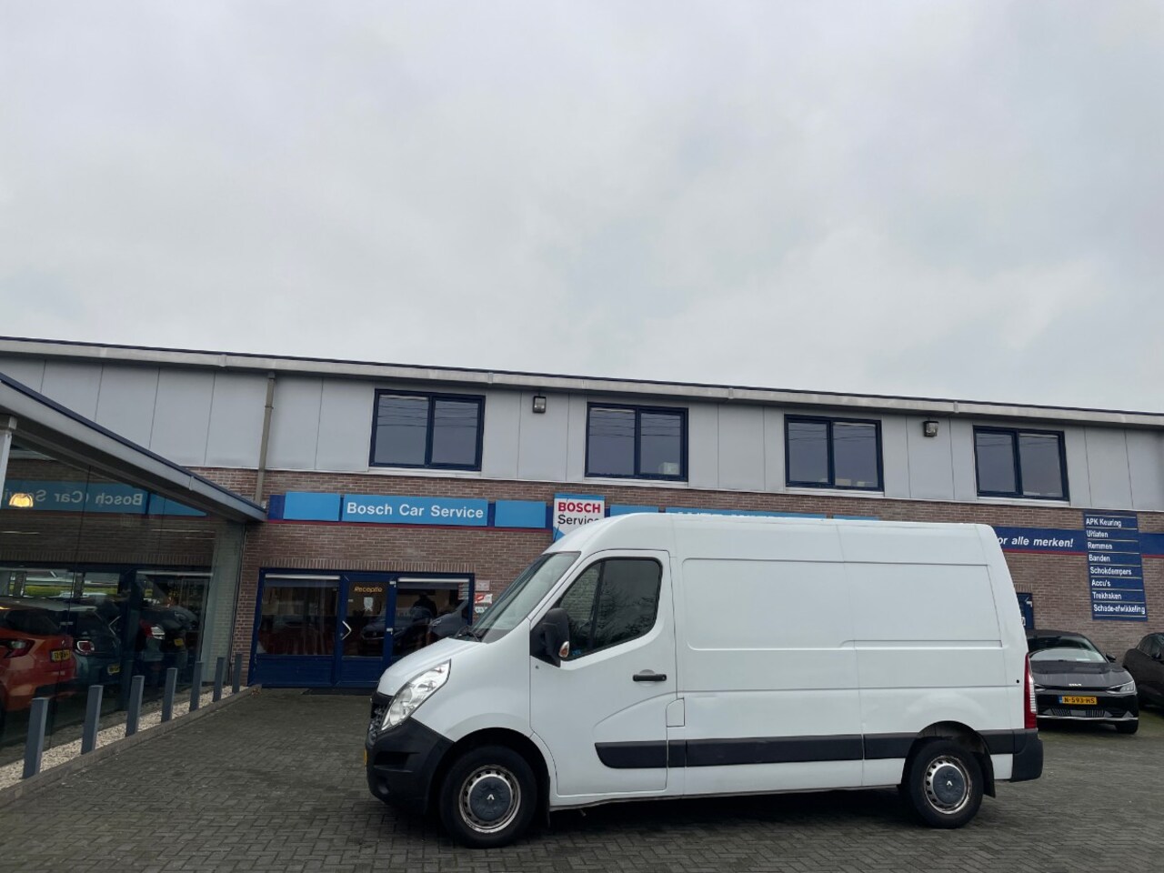 Renault Master - 2.3 dCi 107kw | L2H2 Energy 3-Pers | Airco - AutoWereld.nl