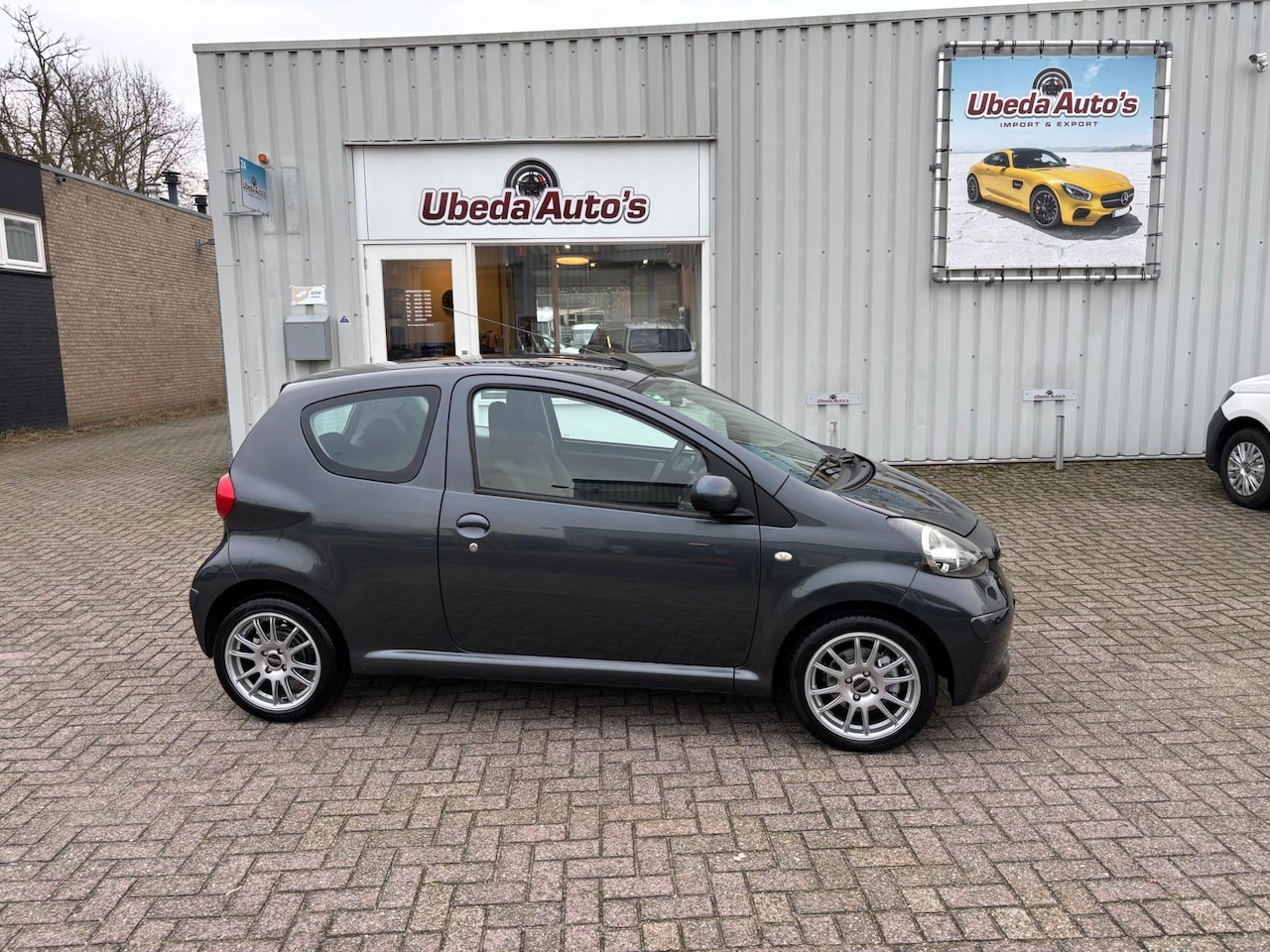 Toyota Aygo - 1.0-12V ZEER MOOI KM 172548---2450E - AutoWereld.nl