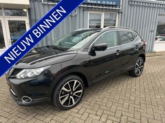 Nissan Qashqai - 1.2 Tekna panoramadak