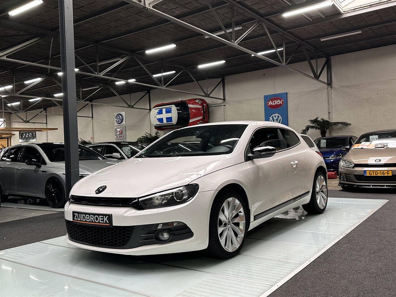 Volkswagen Scirocco - 2.0 TURBO DSG Xenon Clima Airco YOUNGTIMER - AutoWereld.nl