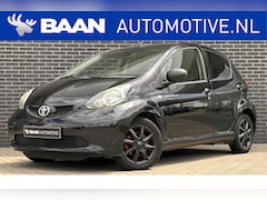 Toyota Aygo - 1.0-12V +