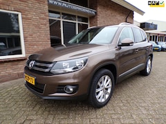 Volkswagen Tiguan - 1.4 TSI Sport&Style