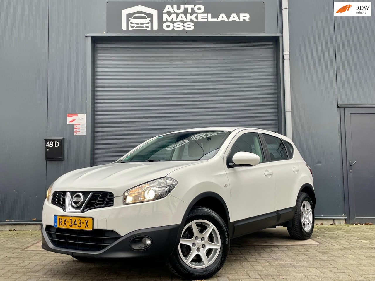 Nissan Qashqai - 1.6 Acenta NIEUWE APK NAVI CRUISE CAMERA BLUETOOH CLIMA LM VELGEN MF STUUR COMPLEET ONDERH - AutoWereld.nl