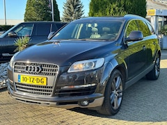 Audi Q7 - 3.0 TDI 7-Persoons Luchtvering Youngtimer 5+2