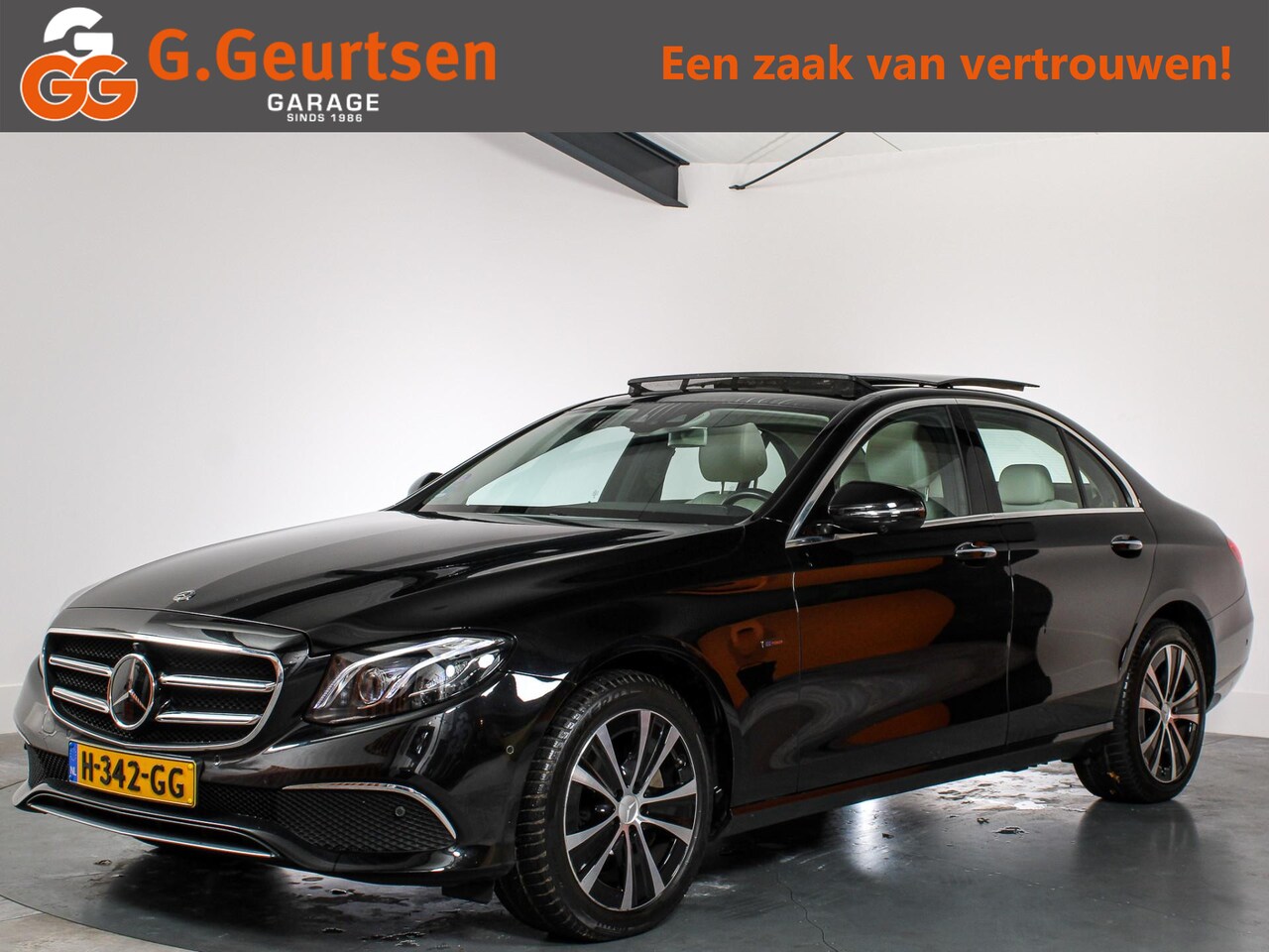 Mercedes-Benz E-klasse - 300 e Premium Plus 300 e Premium Plus, Panoramadak, Burmester Audio, 360 camera, Head up, Elektrische trekhaa - AutoWereld.nl