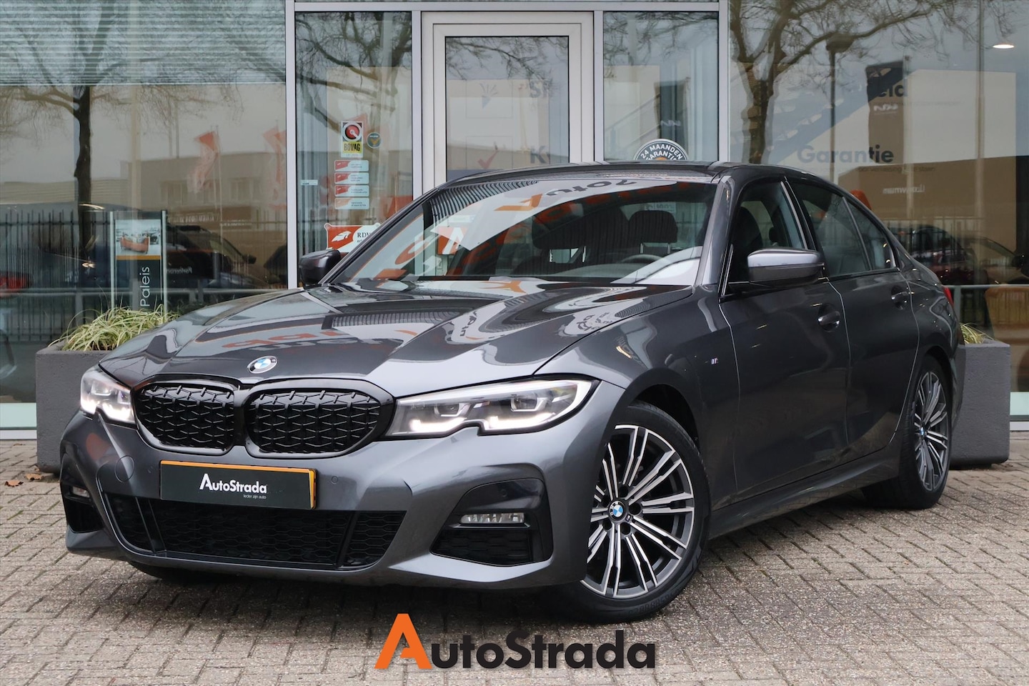 BMW 3-serie - (g20) 318i M-Sport 156pk Aut | Carplay | Camera | LED | Stoelverwarming | Climate - AutoWereld.nl