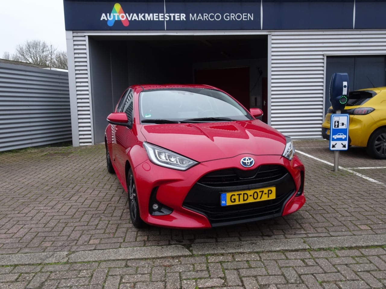 Toyota Yaris - achteruitrijcamera, android, 1.5 Hyb. Dynamic - AutoWereld.nl