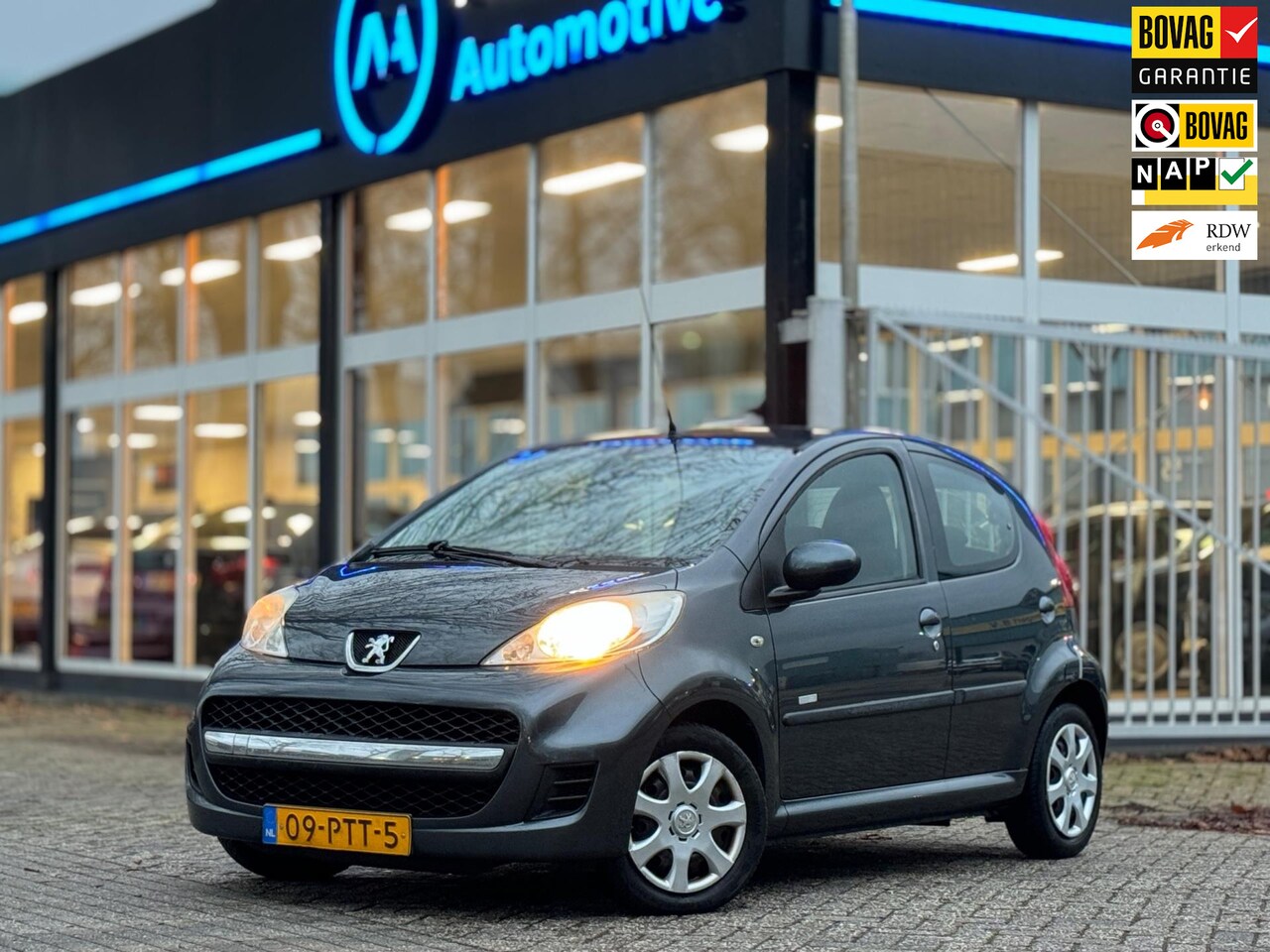 Peugeot 107 - 1.0-12V Millesim 200|Airco|5drs|Kleine beurt recent| - AutoWereld.nl