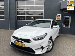 Kia Cee'd - Ceed 1.0 T-GDi DynamicLine NIEUWE TYPE, Apple carplay, Stoel/Stuurverw, Navi, Camera