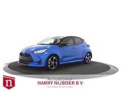 Toyota Yaris - 1.5 Hybrid 115 First Edition NIEUW 2025 Panodak / 17 "LM Velg / CarPlay / JBL / Clima