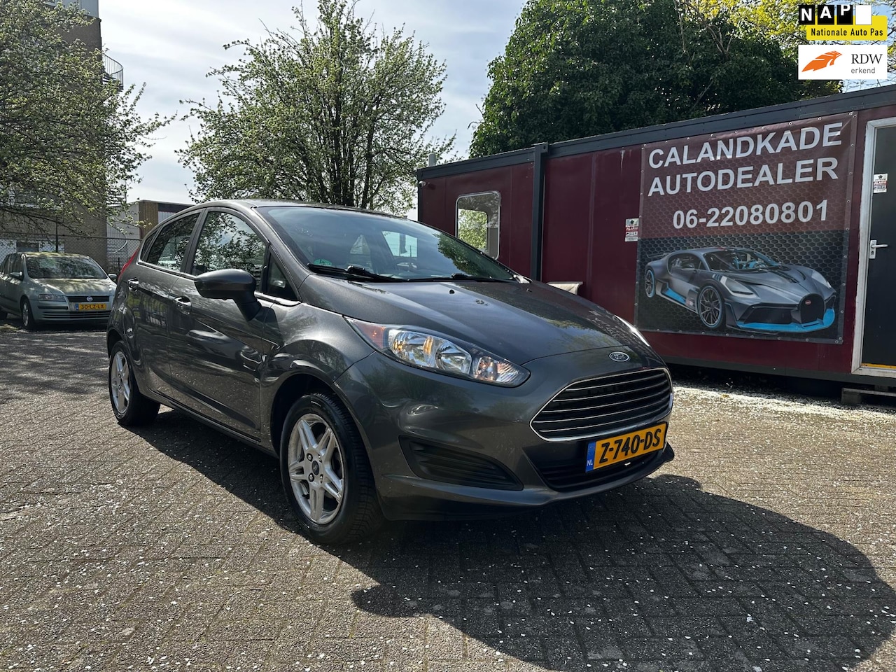 Ford Fiesta - 1.6 Automaat* 5drs* 62d km* Camera* Apk* - AutoWereld.nl