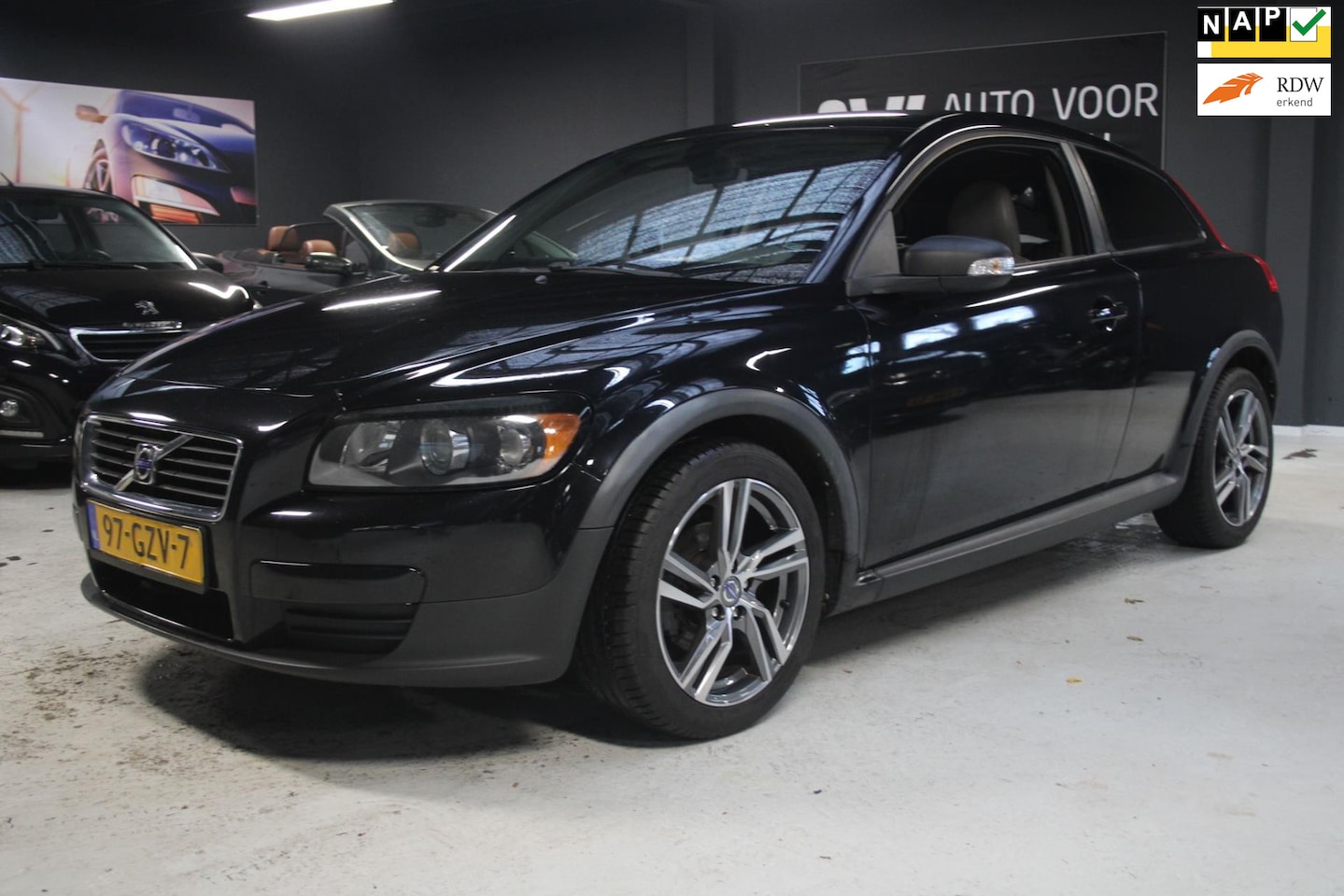 Volvo C30 - 1.6 Advantage /LEER/APK/NAP/CLIMA/NETTE AUTO - AutoWereld.nl