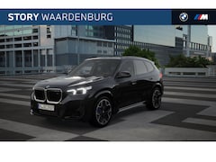 BMW X1 - M35i High Executive Automaat / Panoramadak / M Sportstoelen / Adaptieve LED / M Adaptief o