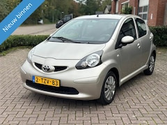 Toyota Aygo - TOYOTA