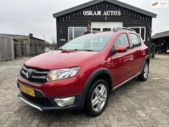 Dacia Sandero Stepway - 0.9 TCe Lauréate Navigatie, trekhaak