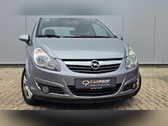 Opel Corsa - 1.2-16V Cosmo