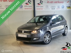 Volkswagen Polo - 1.2 TSI 105 PK 6 BAK / CLIMA / NW KETTING / CARPLAY