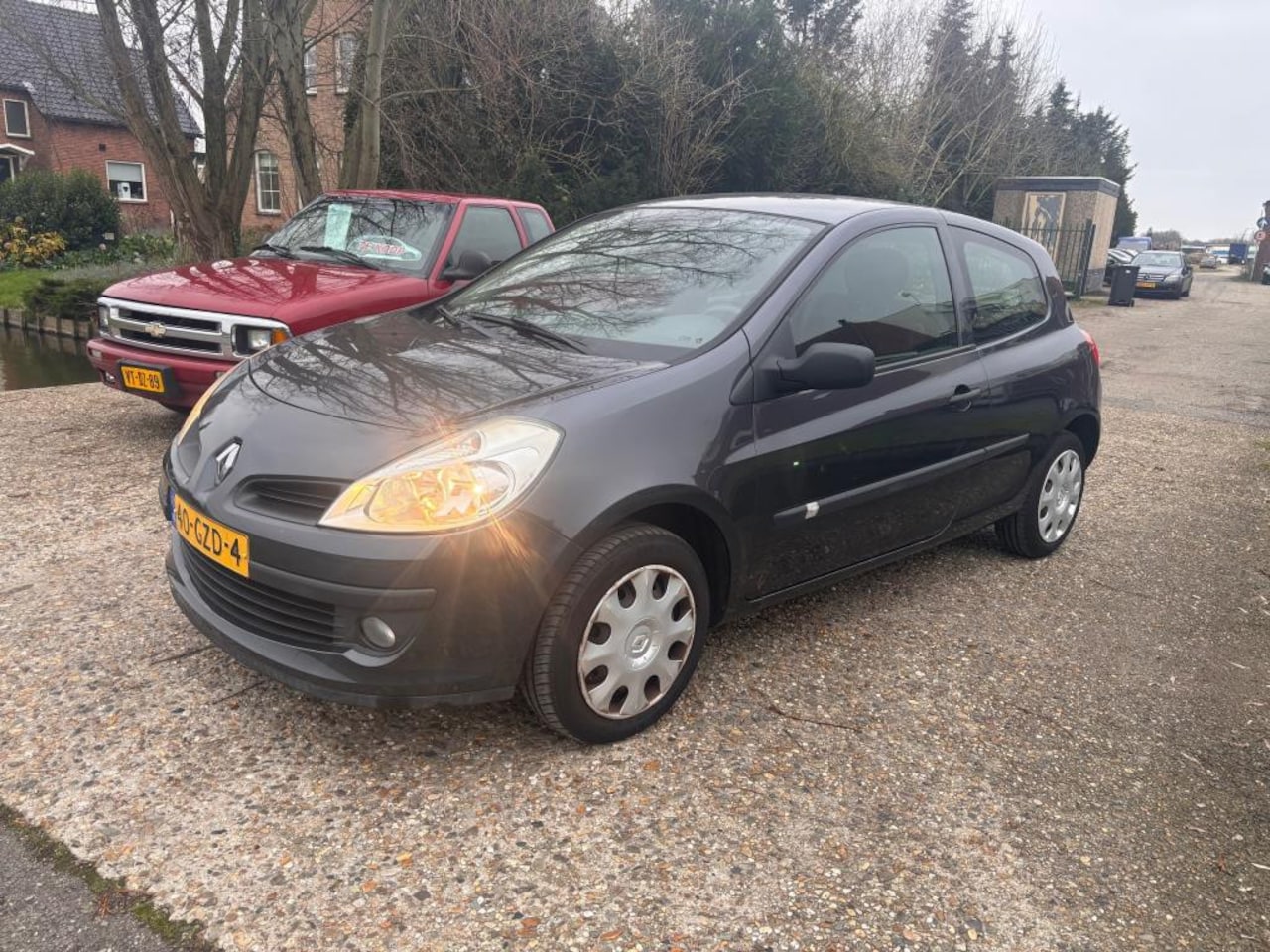 Renault Clio - 1.2-16V Special Line 1.2-16V Special Line - AutoWereld.nl