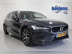 Volvo V60 - 2.0 T4 Momentum Pro | TREKHAAK || BLIND-SPOT | 191PK | LED | PANO-DAK | 18'LMV | VOL-LEDER