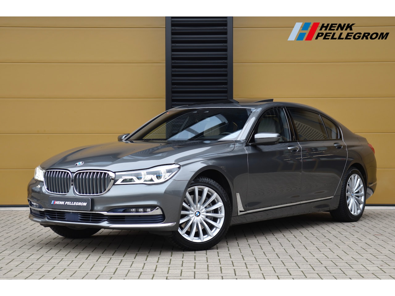 BMW 7-serie - 740Li High Executive * Massage stoelen * Laser lichten * Adaptieve cruise control * Schuif - AutoWereld.nl