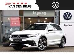 Volkswagen Tiguan - 1.5 TSI 150 pk DSG R-Line Business | IQ Light | Zwenkbare Trekhaak | Panoramadak | Navigat