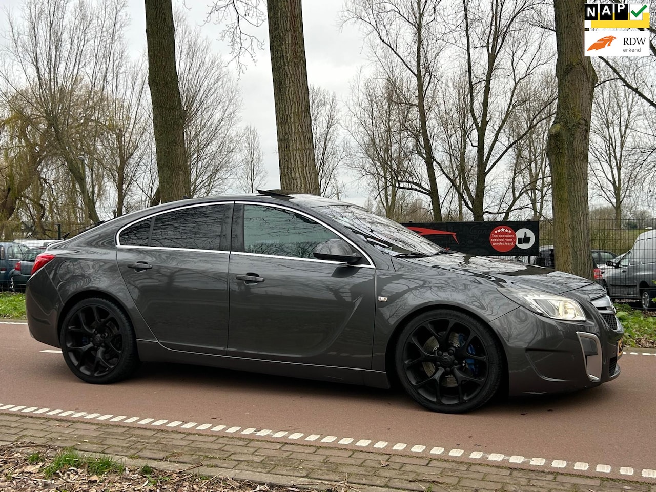 Opel Insignia - 2.8 T OPC 4x4 RECARO!XENON!SCHUIFDAK!BOMVOL! - AutoWereld.nl