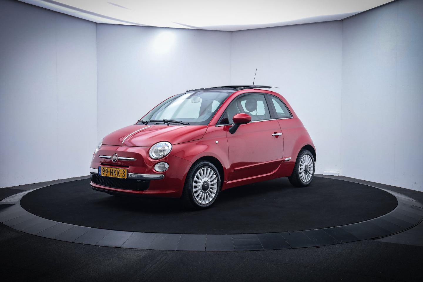 Fiat 500 - 1.2 Lounge PANO/LEDER/AIRCO/BLUETOOTH/LMV - AutoWereld.nl