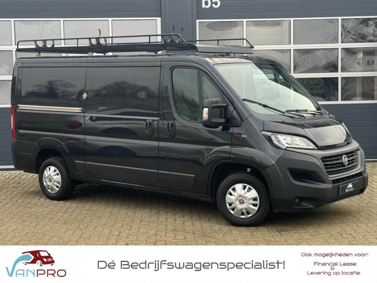 Fiat Ducato - 2.3 MJ 120pk L2H1 MH1 / Navi / 2500kg trekhaak / Clima / Cruise - AutoWereld.nl