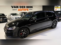 Volkswagen Golf - 2.0 TSI GTI Performance 230PK ACC DSG LEDER PANO